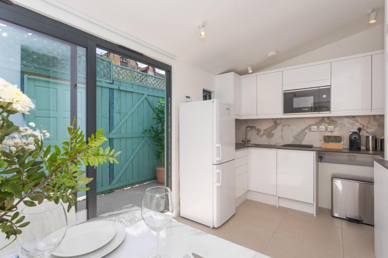 The Blue Door Apartment Bath Luaran gambar
